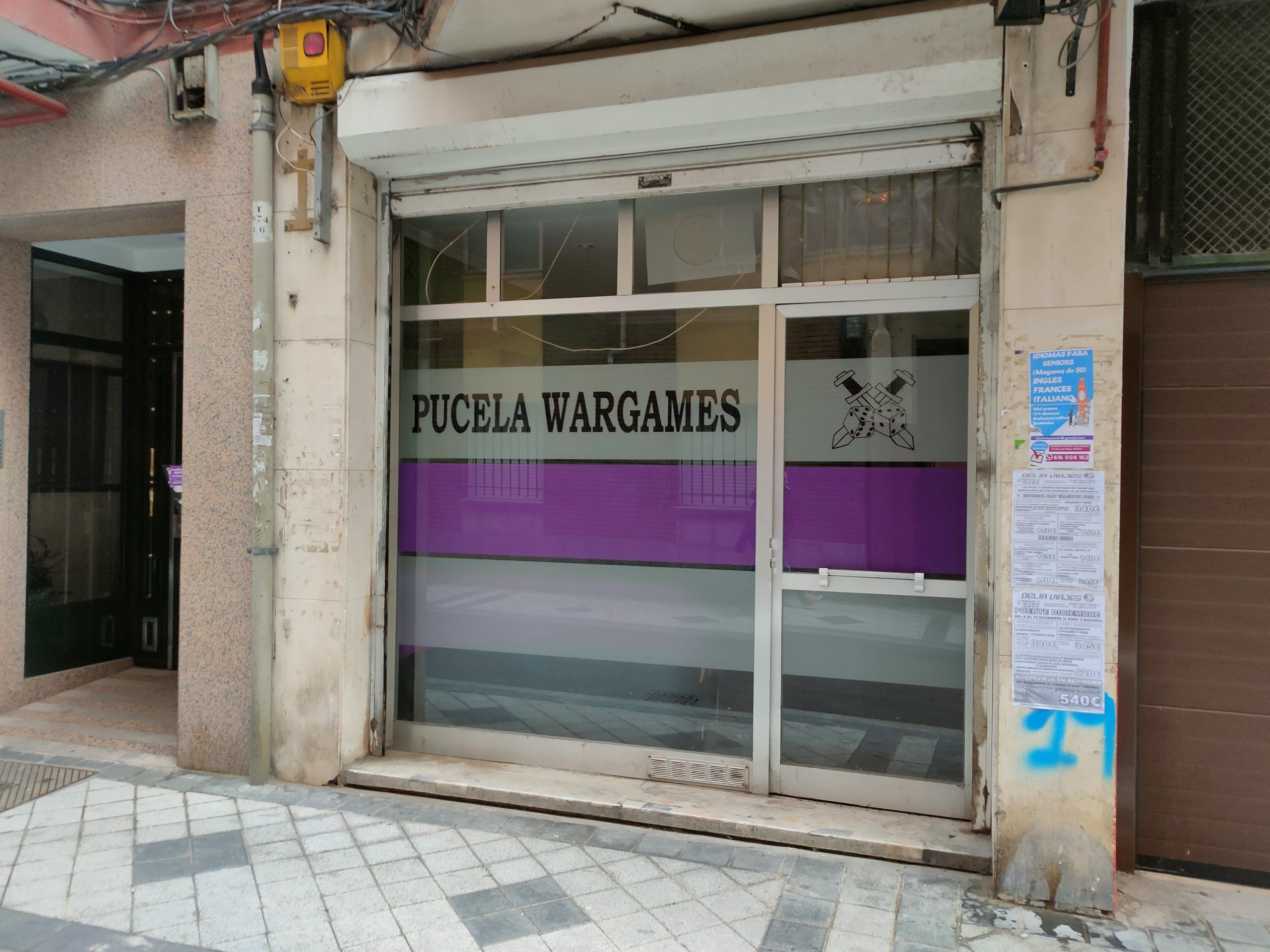 Entrada del local de Pucela Wargames