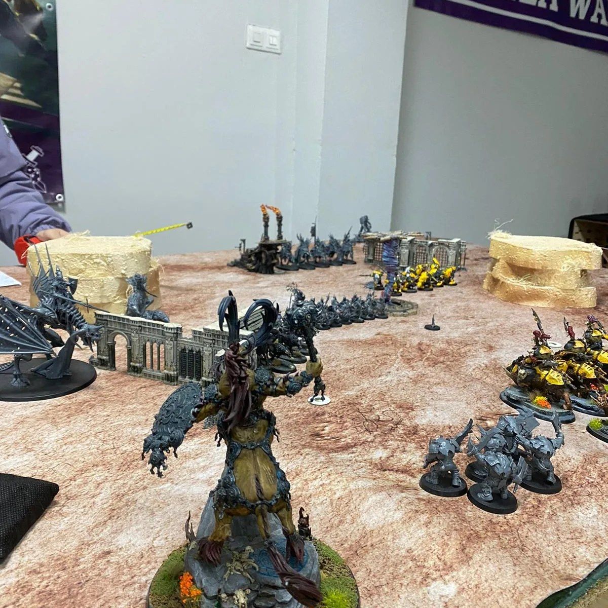 Partida de Age of Sigmar en Pucela Wargames