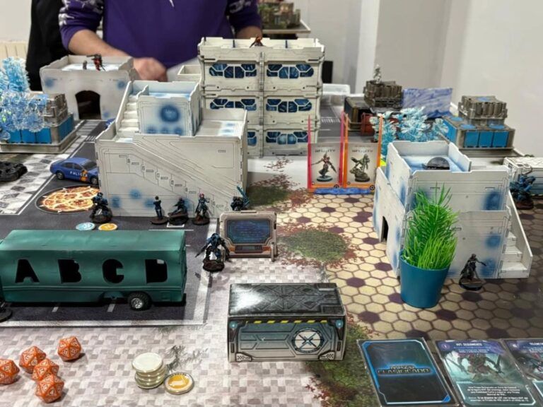 Fotos del I Torneo N5 de Infinity en Pucela Wargames