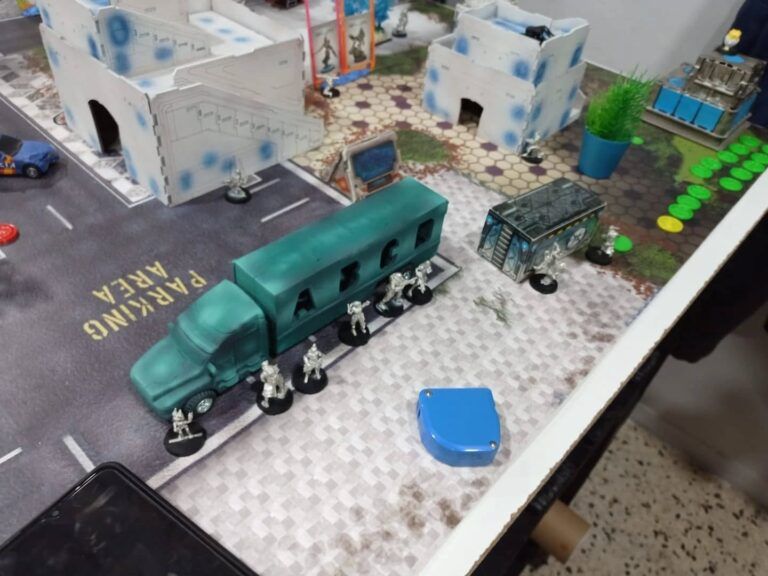 Fotos del I Torneo N5 de Infinity en Pucela Wargames